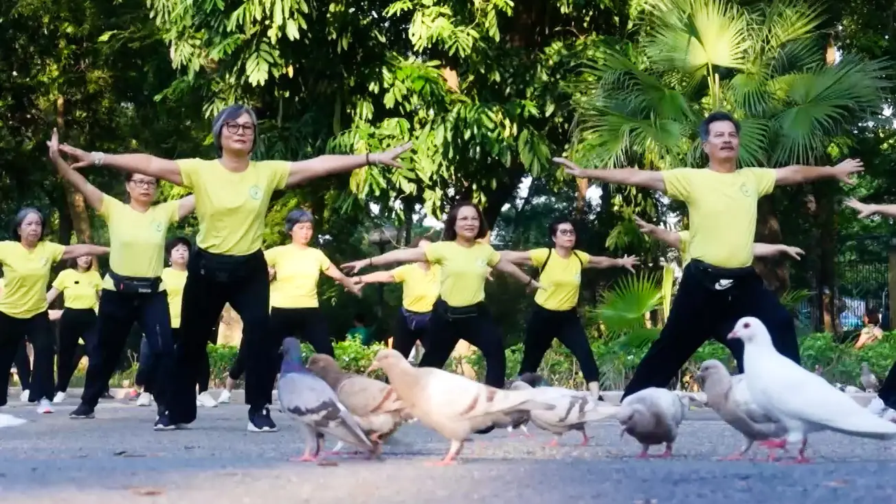 Chào ngày mới với khí công